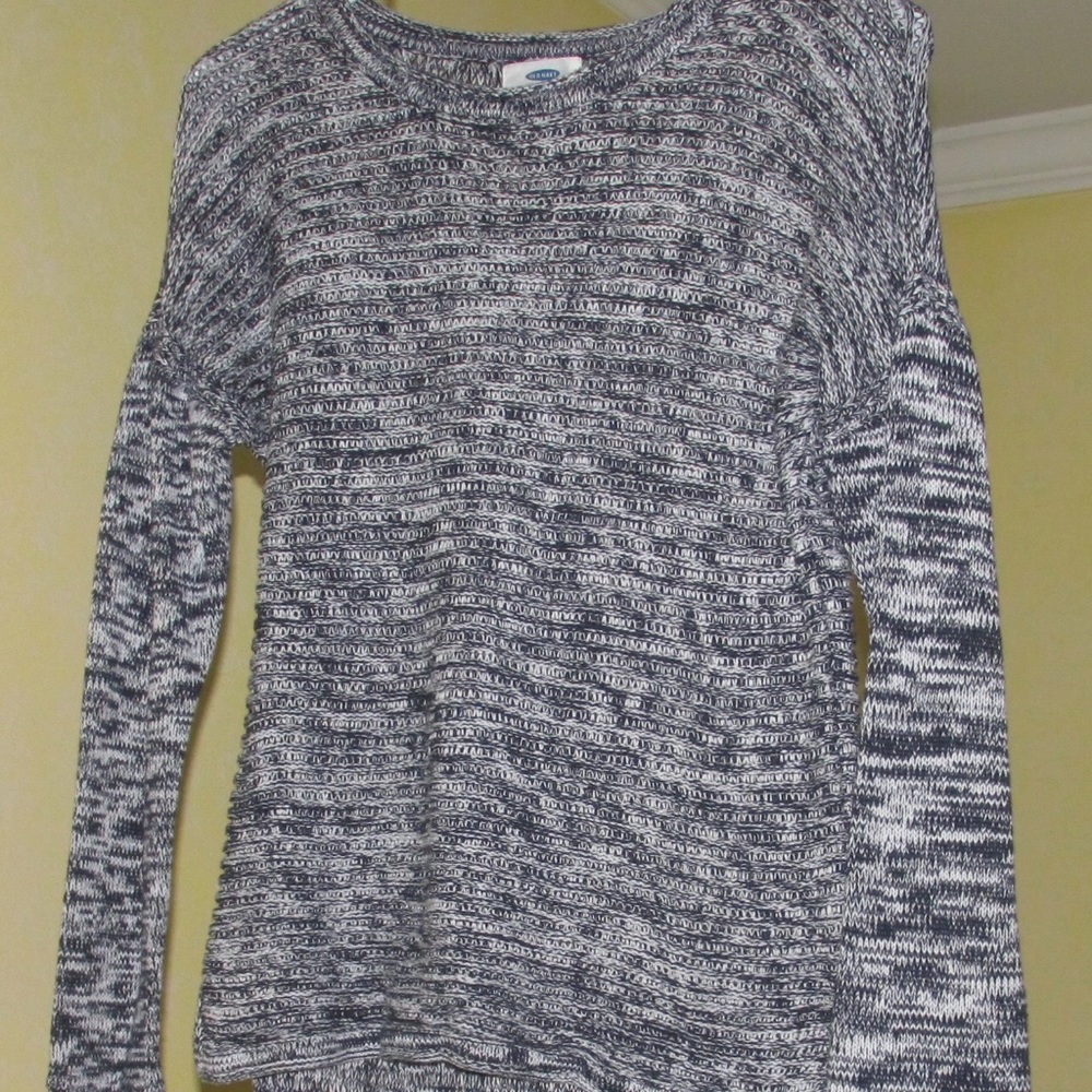 Old Navy knit sweater